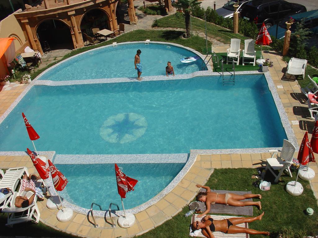 Colosseum 2 Aparthotel Sunny Beach Dış mekan fotoğraf